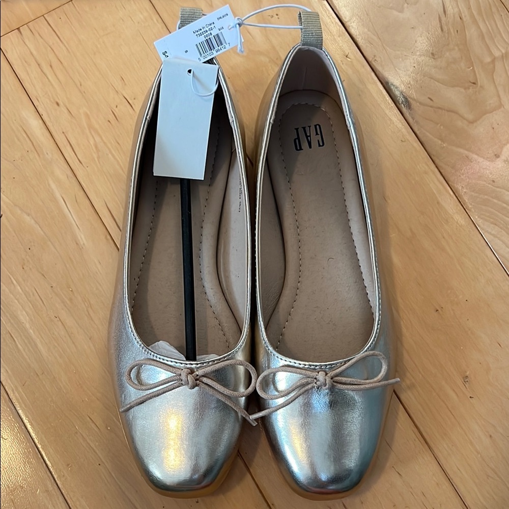 GAP Metallic Silver Bow Ballet Flats